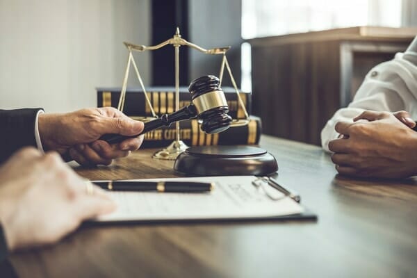 When to Hire a Personal Injury Lawyer in Bridgeport After an Accident
