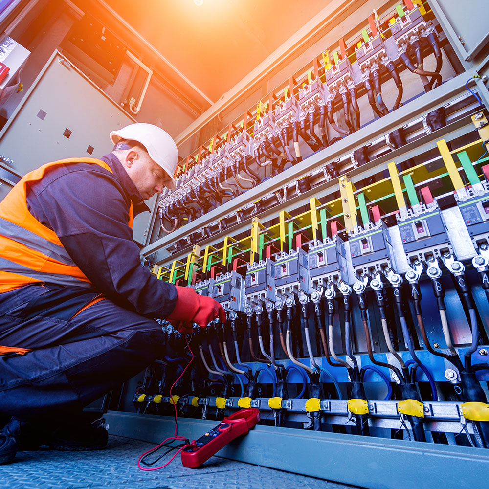 Why Hiring an Electrician Detroit Residents Trust Matters for Safety and Reliability